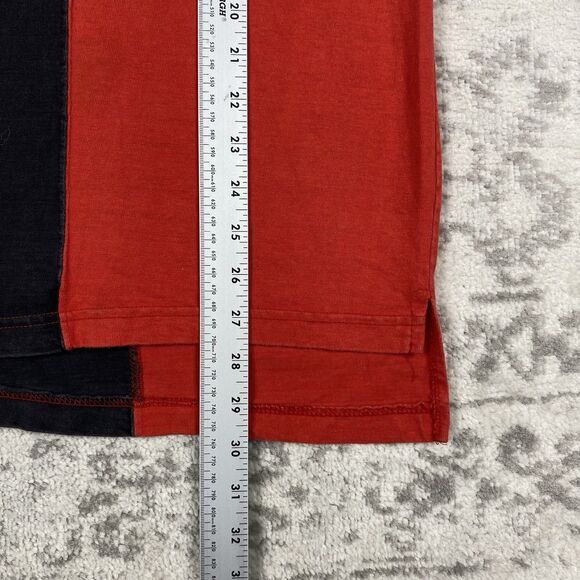 Active NHL Rugby Shirt Embroidered Chicago Blackhawks Polo Striped Size Large - Picture 2 of 5